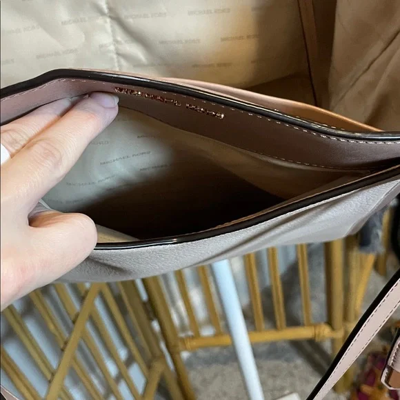 Michael Kors Whitney leather large Tote Bag - Picture 16 of 16